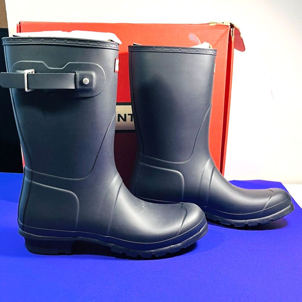 Hunter Women's Navy-blue Waterproof Short Boots SZ 11 NEW